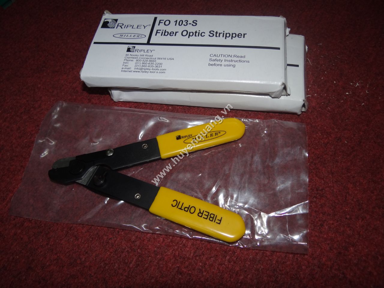 Kìm tuốt sợi quang 1 lỗ RIPLEY MILLER FO 103-S (USA)